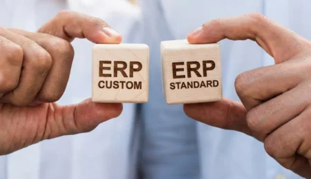 Software standard vs su misura: quando la risposta giusta è integrarli